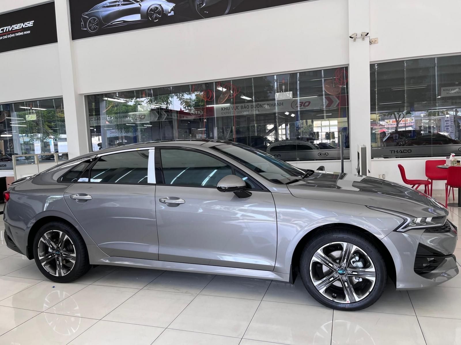 Kia K5 2022 - Xe sẵn giao ngay