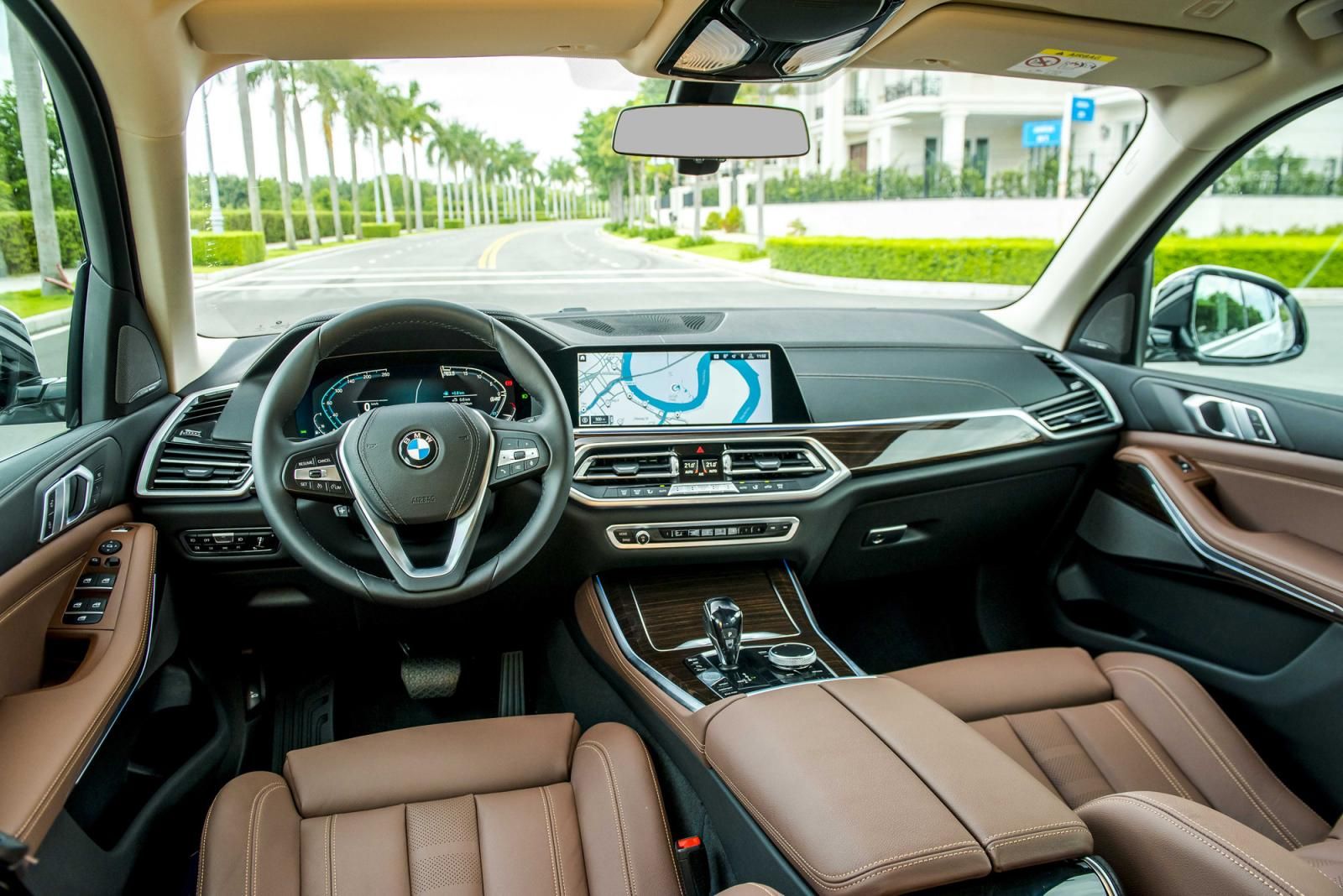 BMW X5 2022 - Xe màu trắng