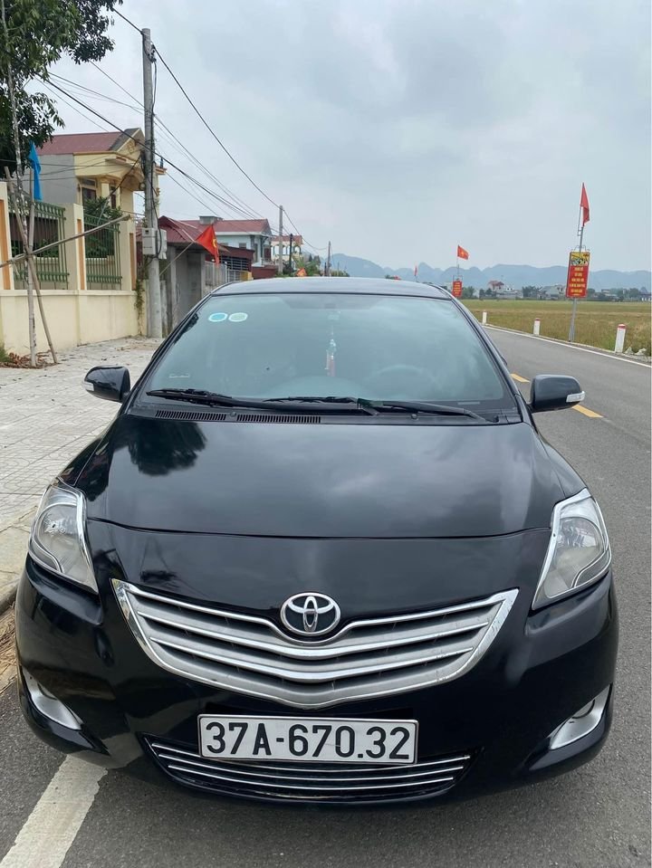 Toyota Vios 2008 - Màu đen, 180 triệu