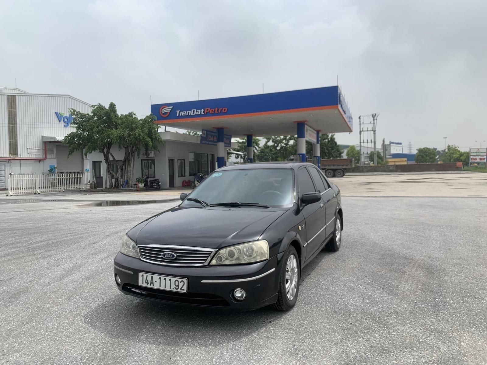 Ford Laser 2005 - Xe màu đen số tự động