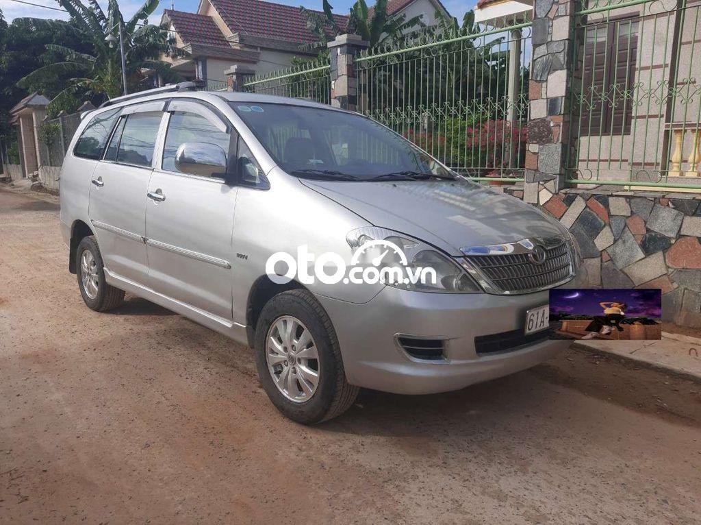 Toyota Innova 2007 - Màu bạc chính chủ