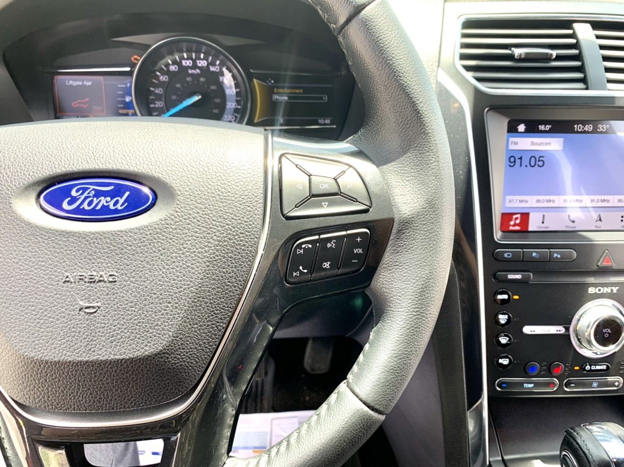 Ford Explorer 2019 - Odo 3v miles zin - full lịch sử hãng