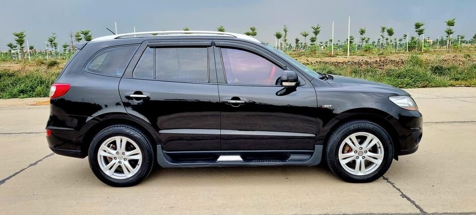 Hyundai Santa Fe 2009 - Màu đen, giá 500tr