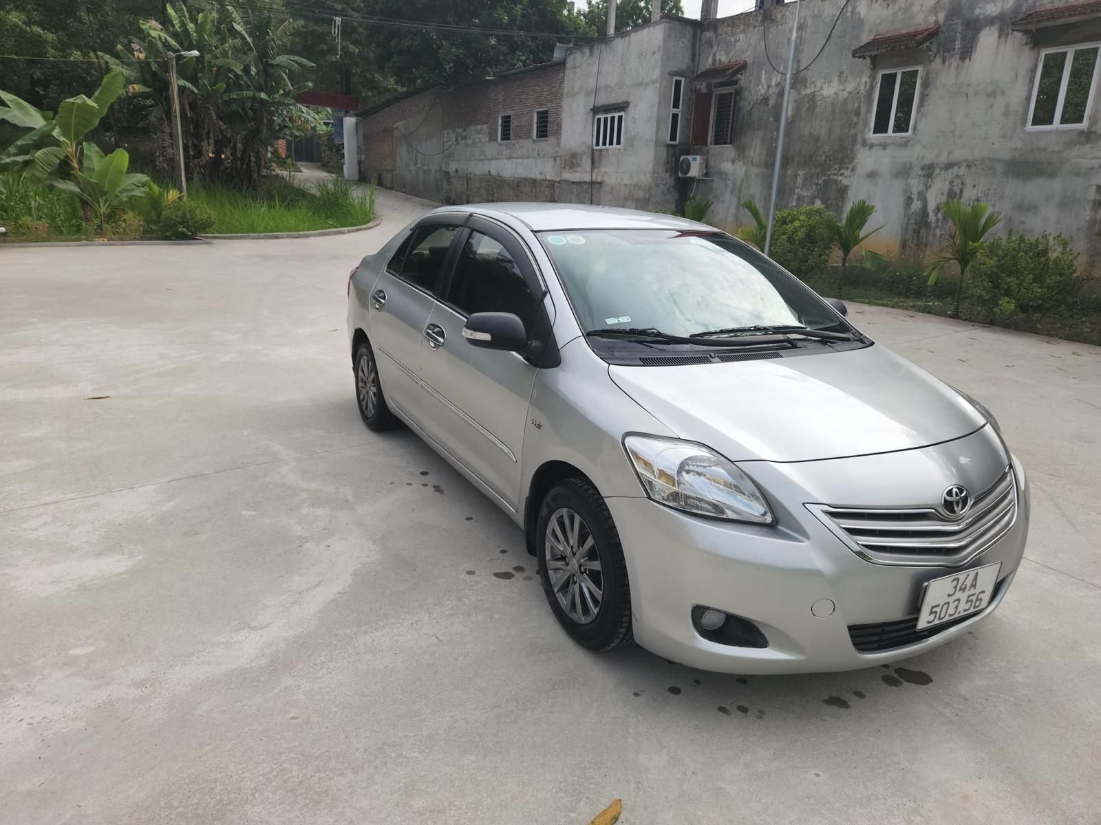 Toyota Vios 2012 - Màu bạc