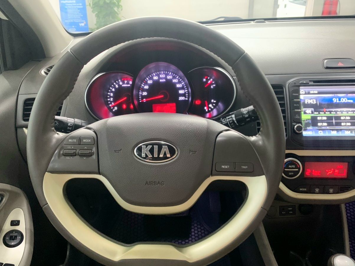 Kia Morning 2019 - Xe Hatchback nhỏ gọn đi phố