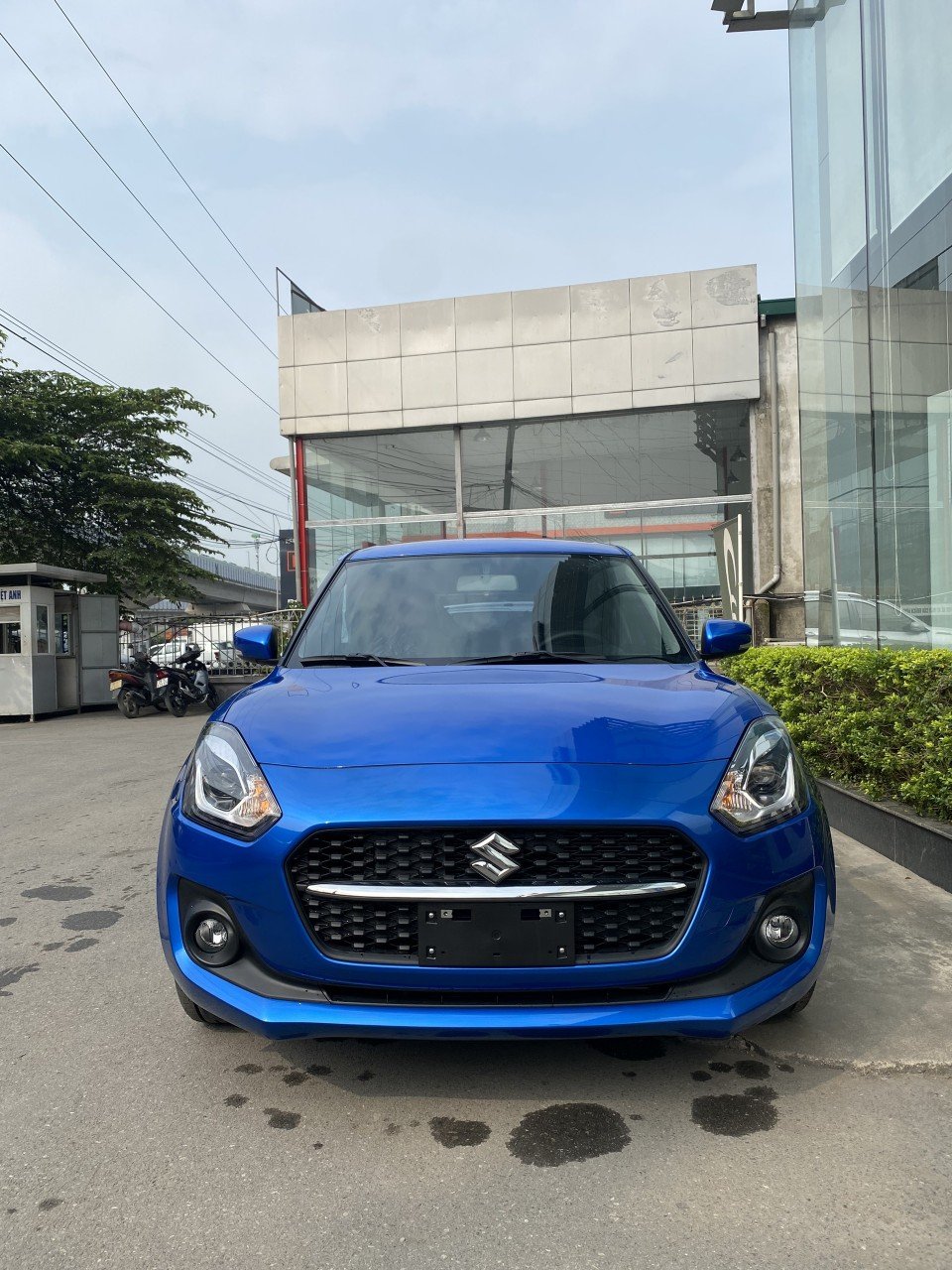 Suzuki Swift 2022 - Ưu đãi chương trình cuối năm - Sẵn đủ màu giao ngay, quà tặng đặc biệt