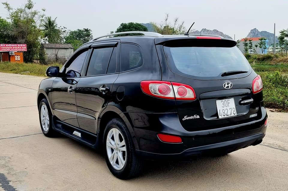 Hyundai Santa Fe 2009 - Màu đen, giá 500tr