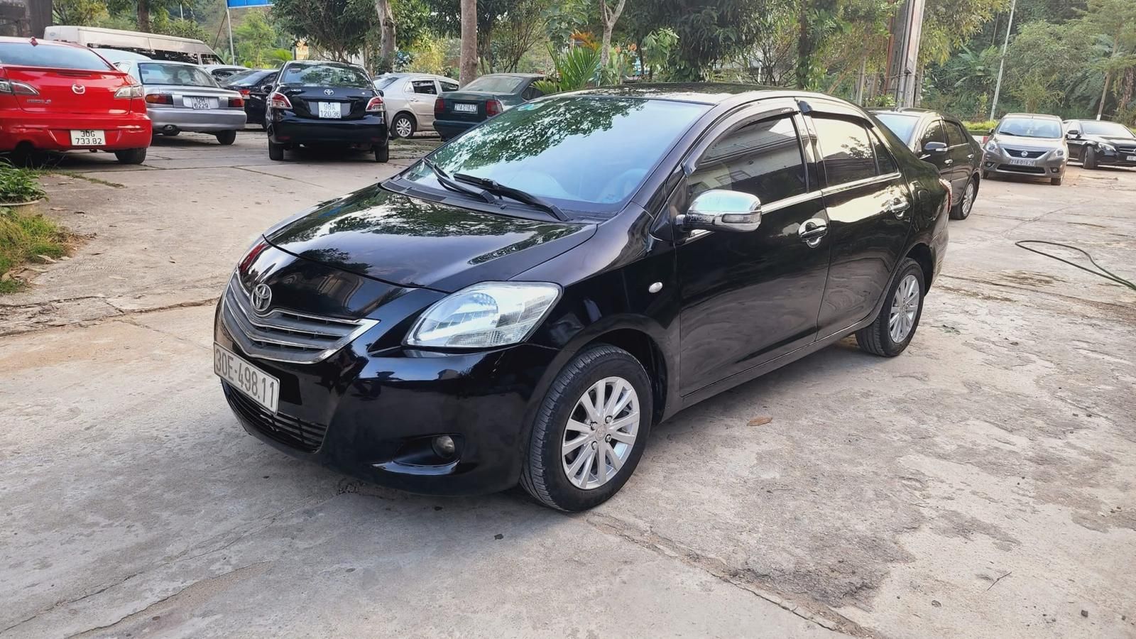 Toyota Vios 2011 - Màu đen giá ưu đãi