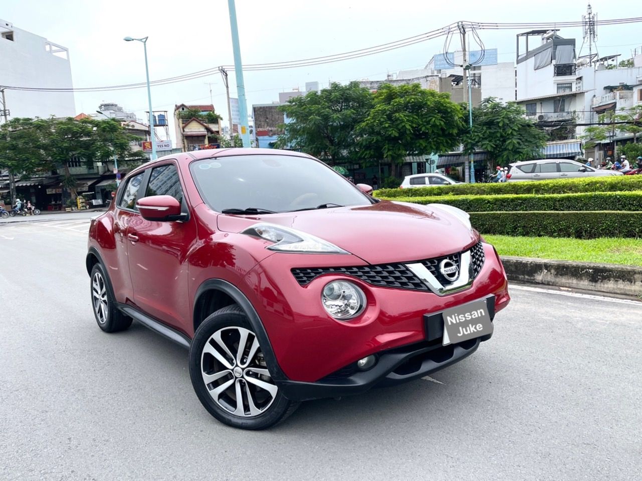 Nissan Juke 2016 - Nhập Mỹ máy 1.6 ít hao xăng 100km, bản full cao cấp nhất đủ đồ chơi nội thất đẹp