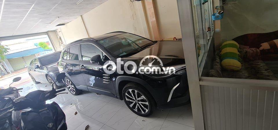 Toyota Corolla Cross 2020 - Cần bán gấp Toyota Corolla Cross đời 2020, màu đen, nhập khẩu nguyên chiếc