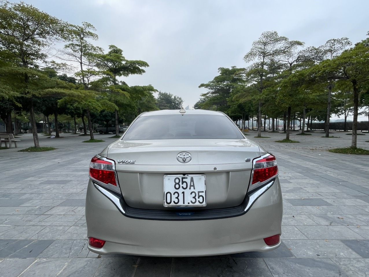 Toyota Vios 2018 - Xe màu bạc