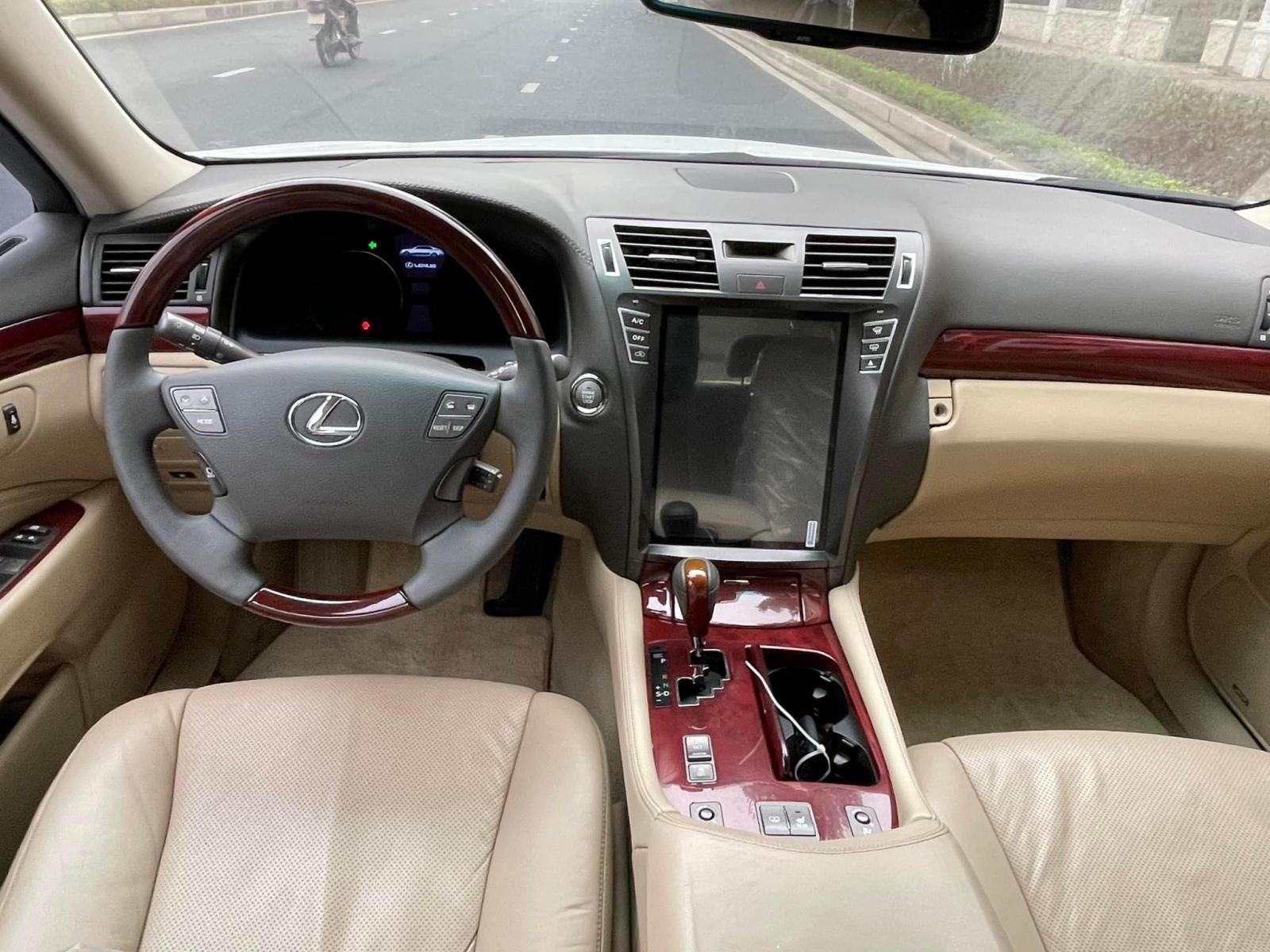 Lexus LS 460 2008 - Đăng kí 2009 đẹp nhất Việt Nam