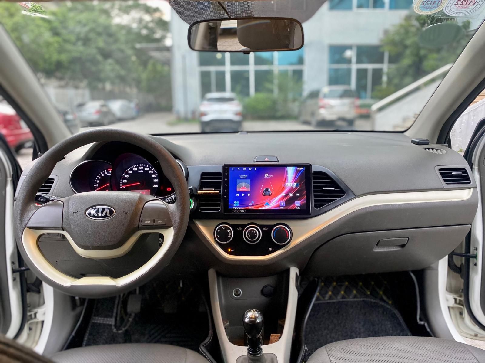 Kia Morning 2019 - Cần bán gấp đăng ký lần đầu 2019 mới 95% giá chỉ 268tr