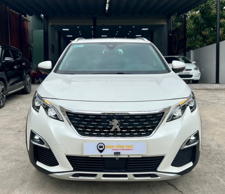 Peugeot 5008 Al 2019 - Peugeot 5008 1.6 màu trắng biển tỉnh. Sản xuất 2019  