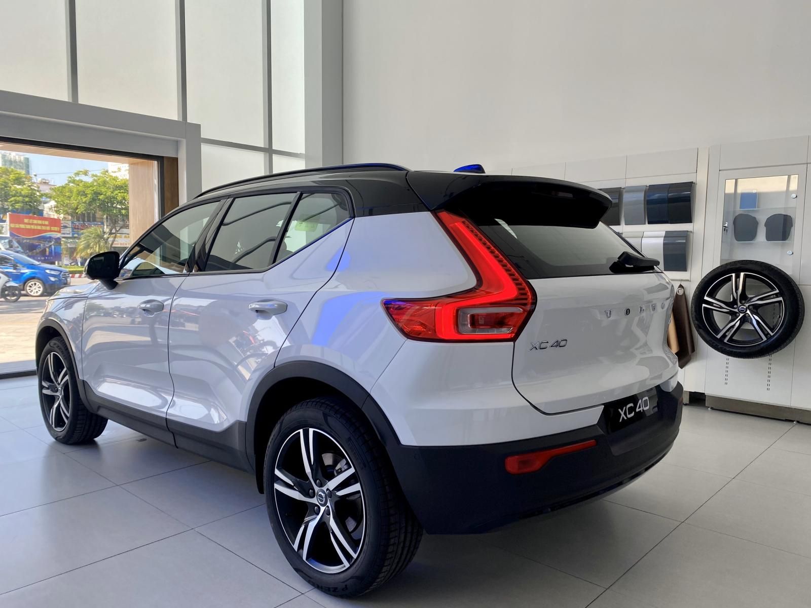 Volvo XC40 2022 - Bán Volvo XC40 R-Design sản xuất năm 2022. Salon Volvo chính hãng Đà Nẵng