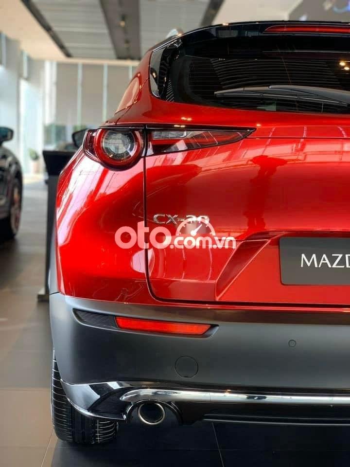 Mazda CX-30 2022 - Bán xe Mazda CX-30 2.0L Luxury năm 2022, màu đỏ giá cạnh tranh