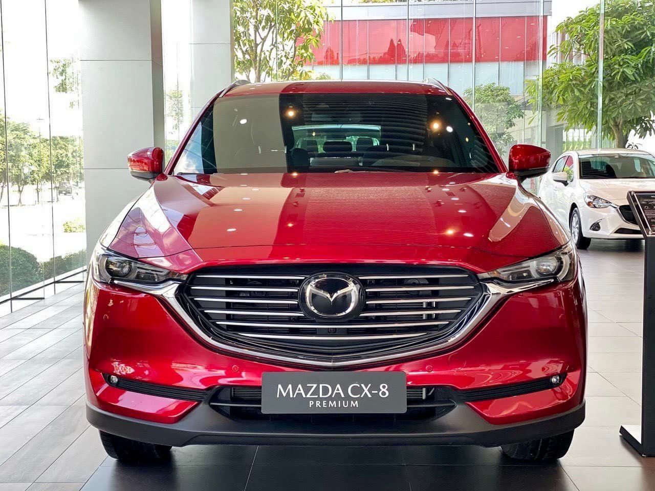 Mazda CX-8 2022 - [Quảng Ngãi] Cần bán Mazda CX-8 AT đời 2022, ưu đãi sốc lên đến 122tr, miễn 50% thuế, đủ màu