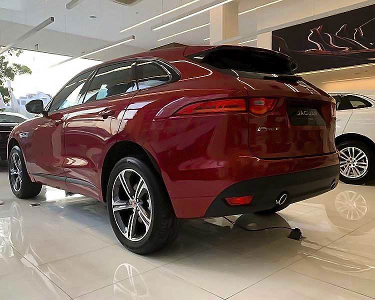 Jaguar F-Pace 2018 - Cần bán Jaguar F-Pace R-Sport 2.0 AT AWD sản xuất năm 2018, màu đỏ, nhập khẩu nguyên chiếc