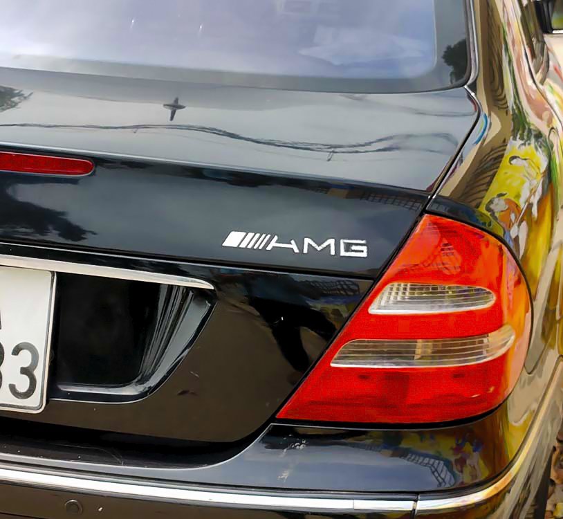 Mercedes-Benz E280 2003 - Màu đen, giá chỉ 215 triệu