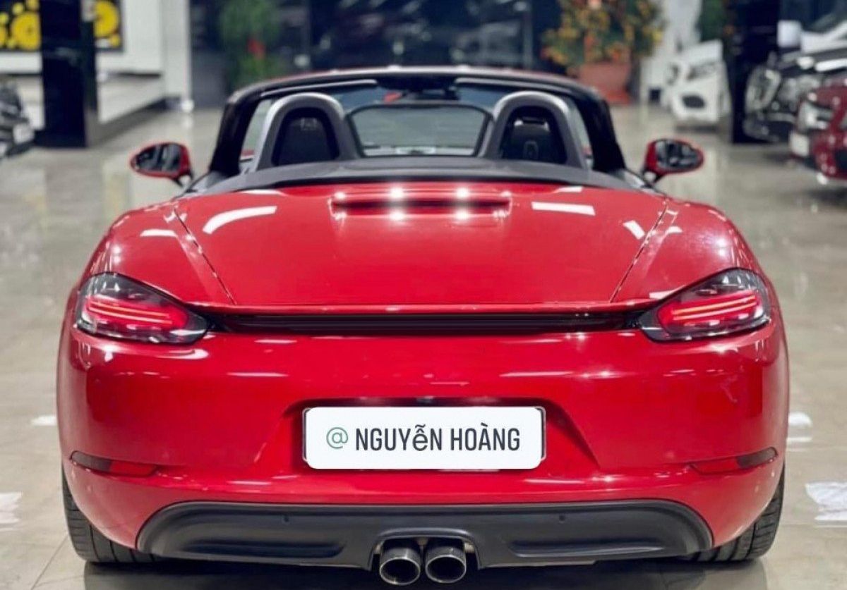 Porsche Boxster Boxster 2020 - Cần bán lại xe Porsche 718 Boxster năm sản xuất 2020, màu đỏ, nhập khẩu