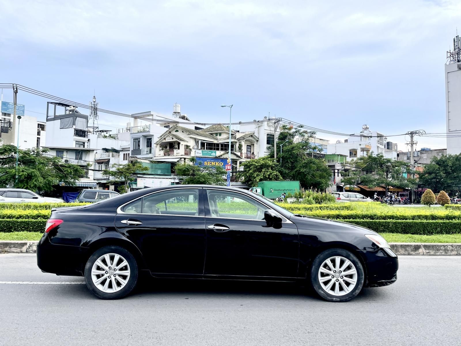 Lexus ES 350 2008 - Loại full đồ chơi Panorama nhà mua mới một đời, trùm mền ít đi, số tự động, nội thất kem