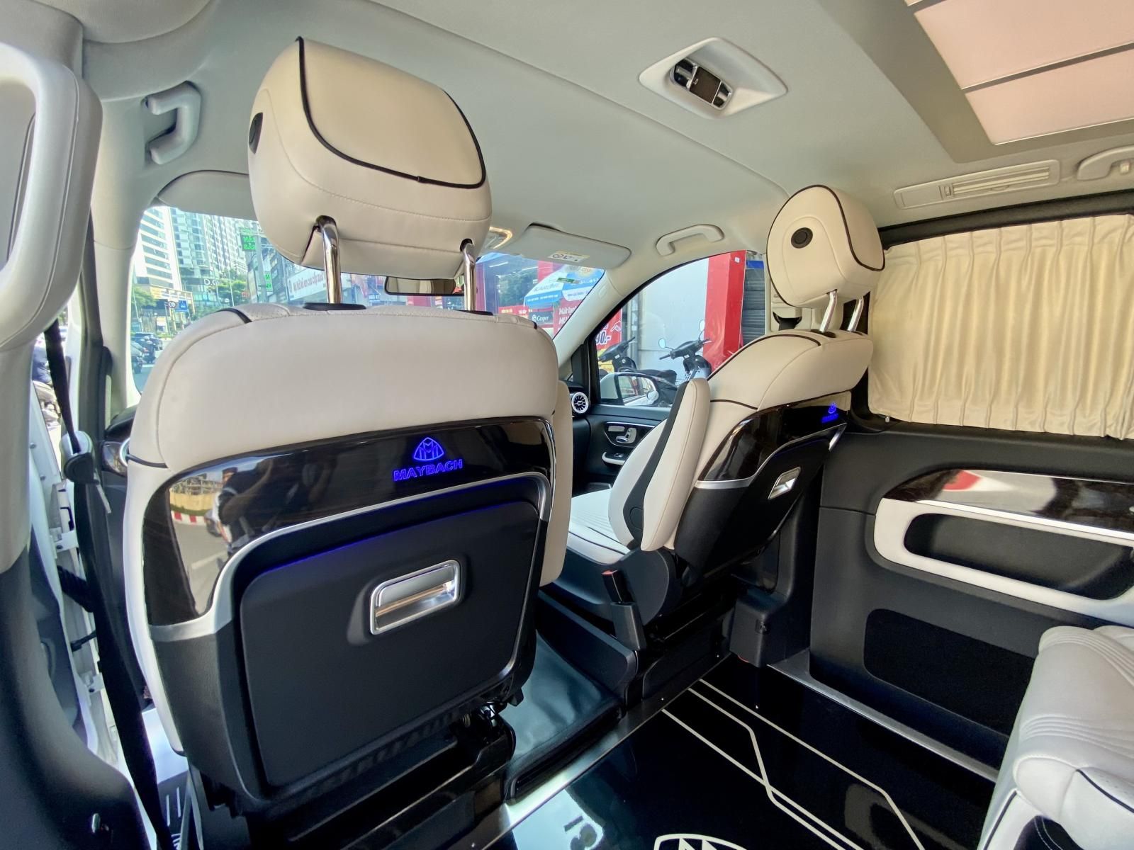 Mercedes-Benz V 220 2015 - Độ full Maybach Luxury sang trọng, đẳng cấp