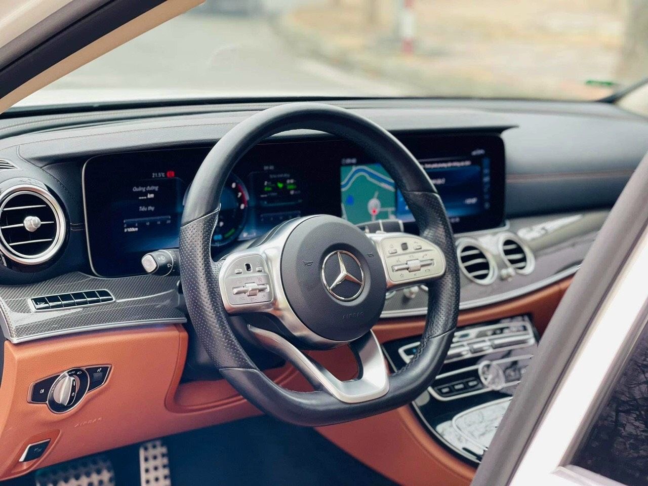 Mercedes-Benz E350 2018 - Tư nhân biển Hà Nội