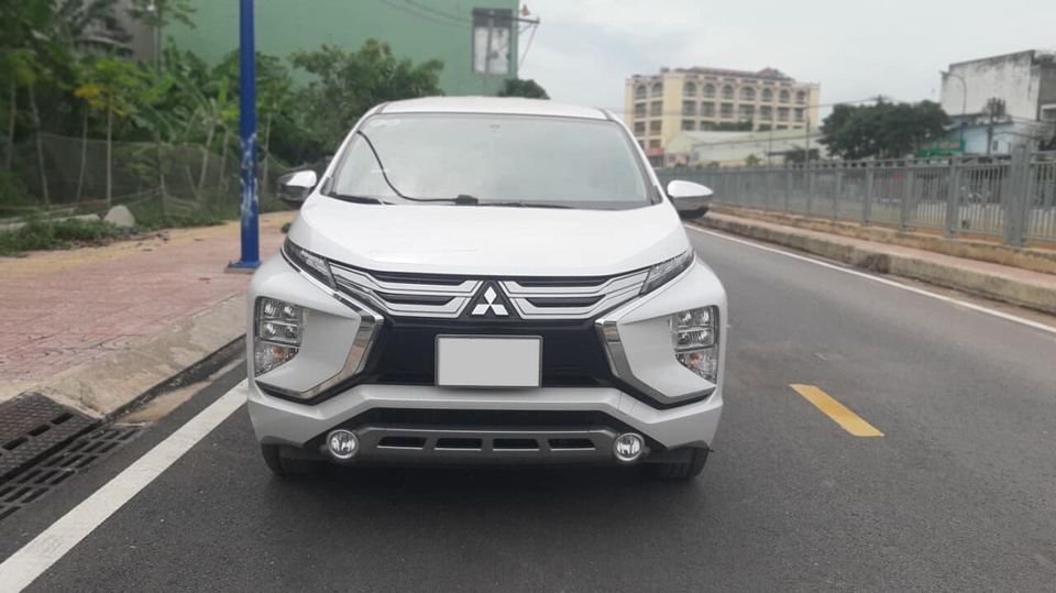 Mitsubishi Xpander 2020 - Xe màu trắng