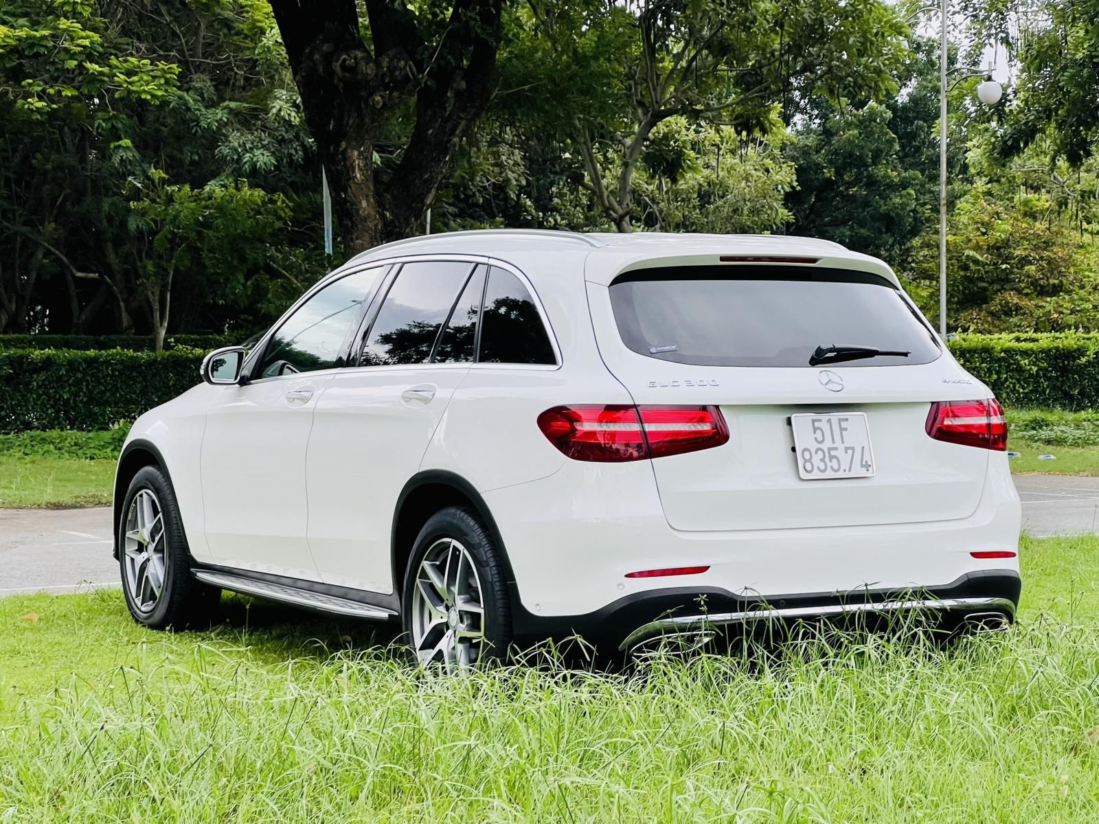 Mercedes-Benz GLC 300 2016 - Tên cá nhân