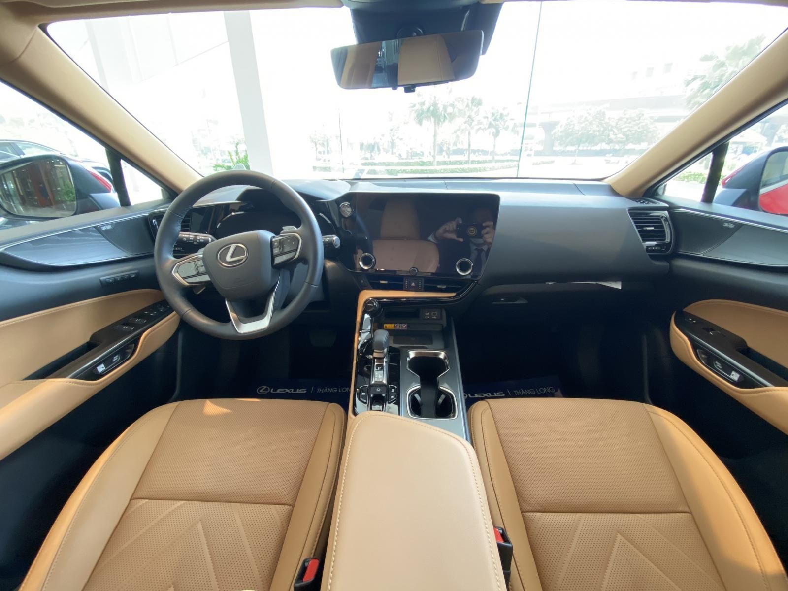 Lexus NX 350 2022 - Sẵn xe giao ngay, bảo dưỡng/bảo hành miễn phí 3 năm