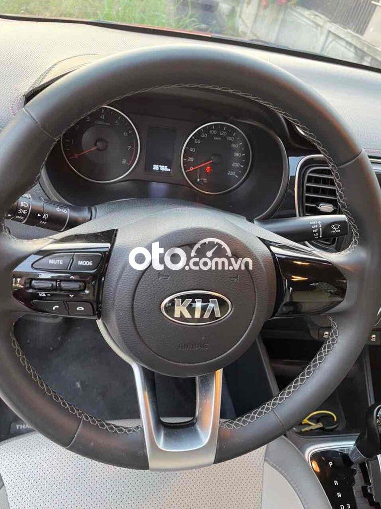 Kia Soluto 2020 - Màu đỏ đẹp như mới, giá 420tr