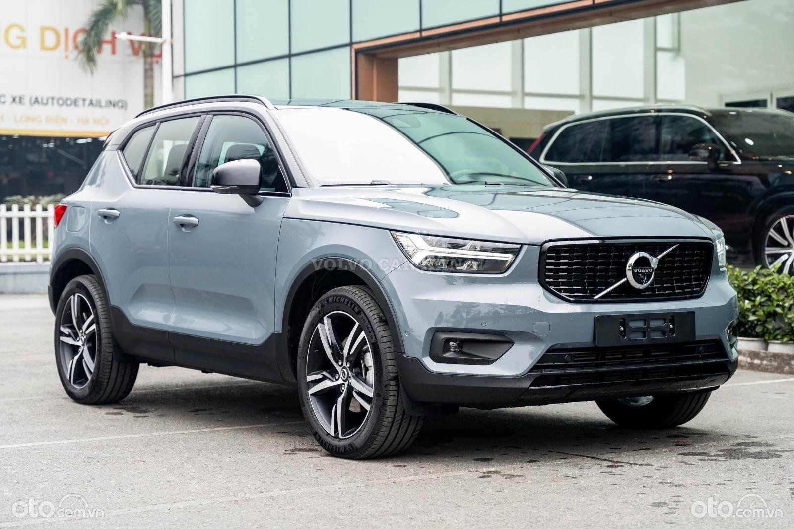 Volvo XC40 2022 - Nhập khẩu từ Thụy Điển, 1 năm bảo hiểm thân vỏ, tặng 3 năm bảo dưỡng