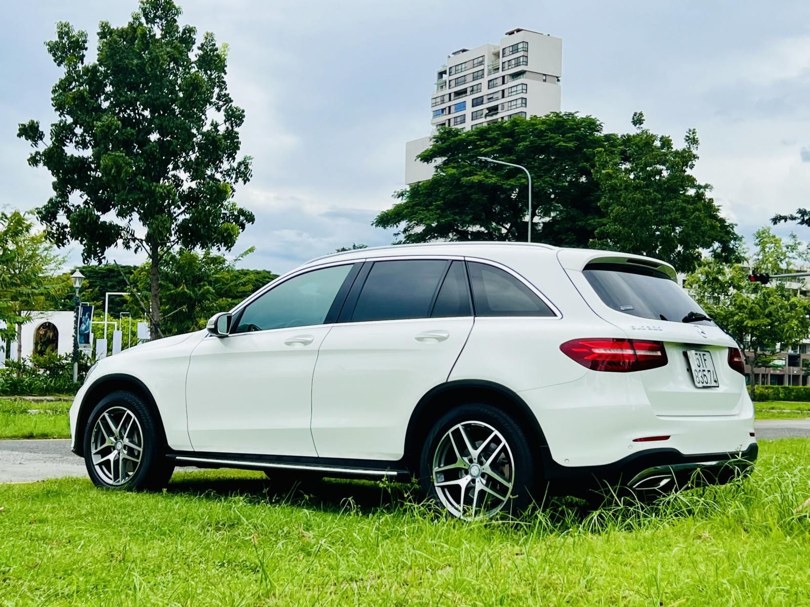 Mercedes-Benz GLC 300 2016 - Tên cá nhân