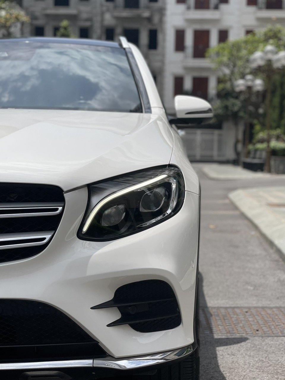 Mercedes-Benz GLC 300 2017 - Màu trắng