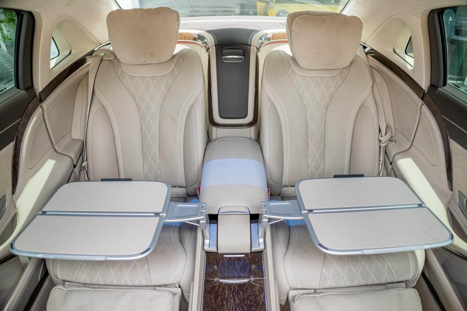 Mercedes-Benz Maybach S400 2016 - Màu đen, nhập khẩu nguyên chiếc