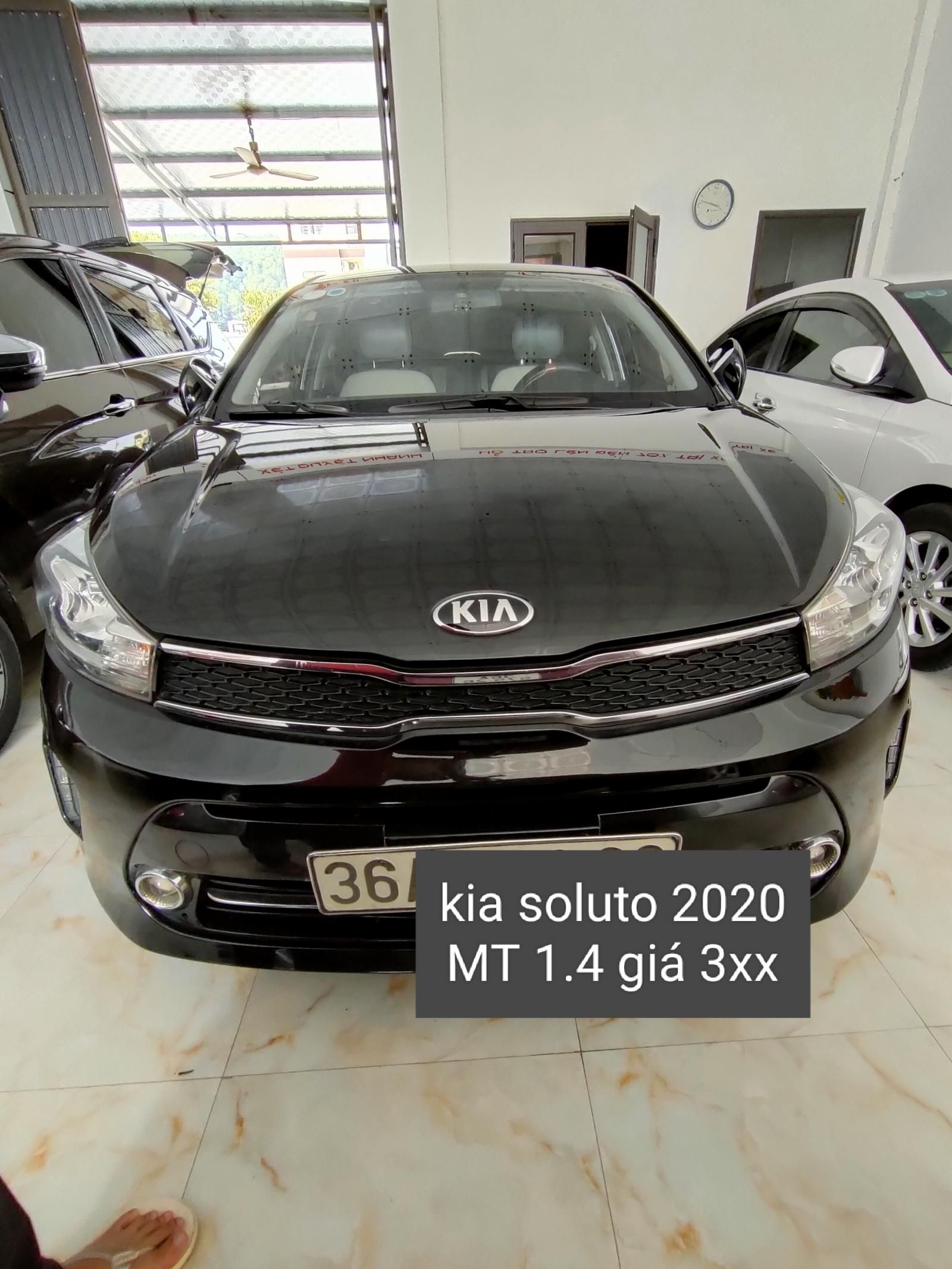 Kia Soluto 2020 - Cần bán gấp xe giá 370 triệu