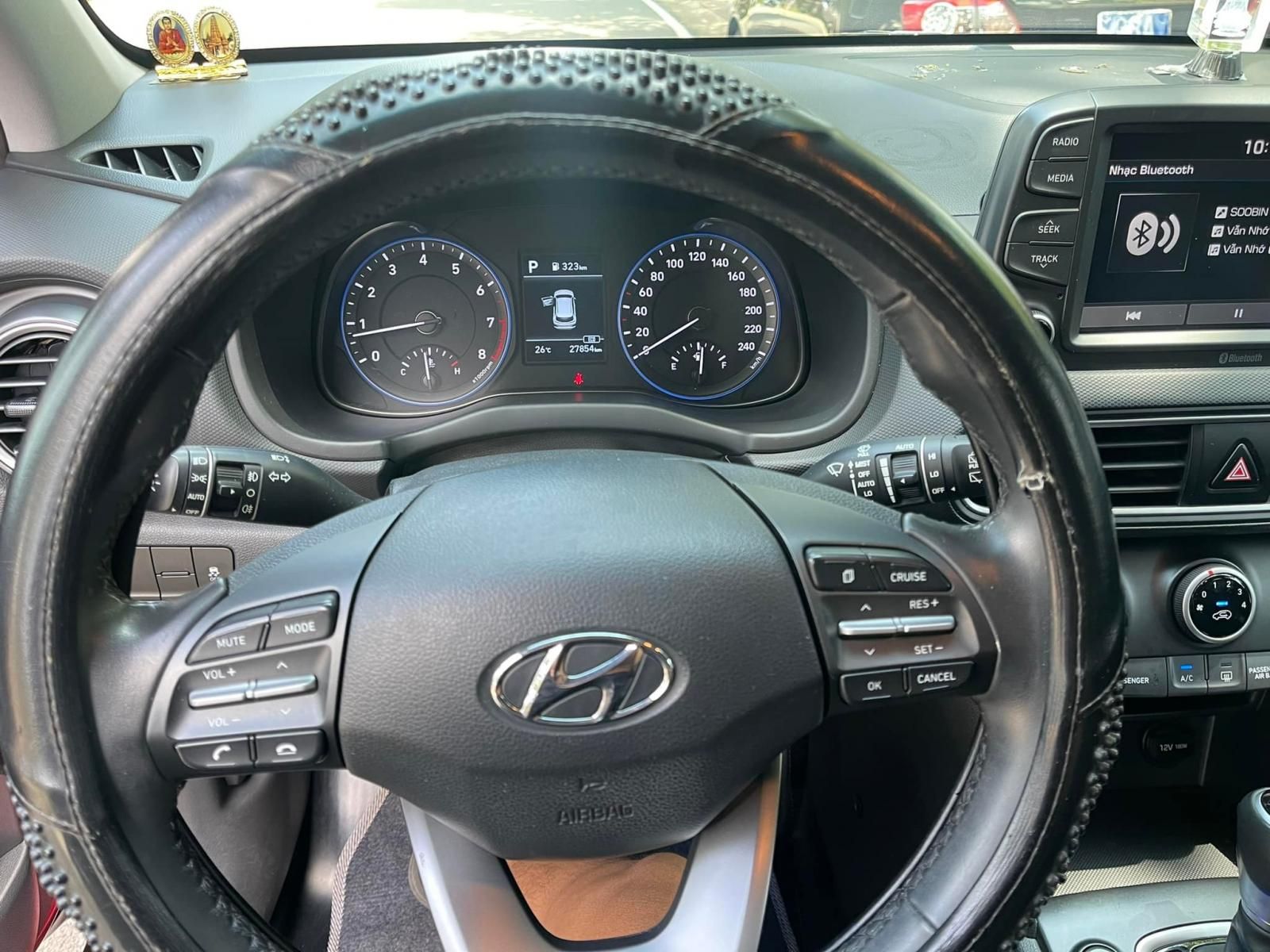 Hyundai Kona 2019 - Màu đỏ, nhập khẩu nguyên chiếc
