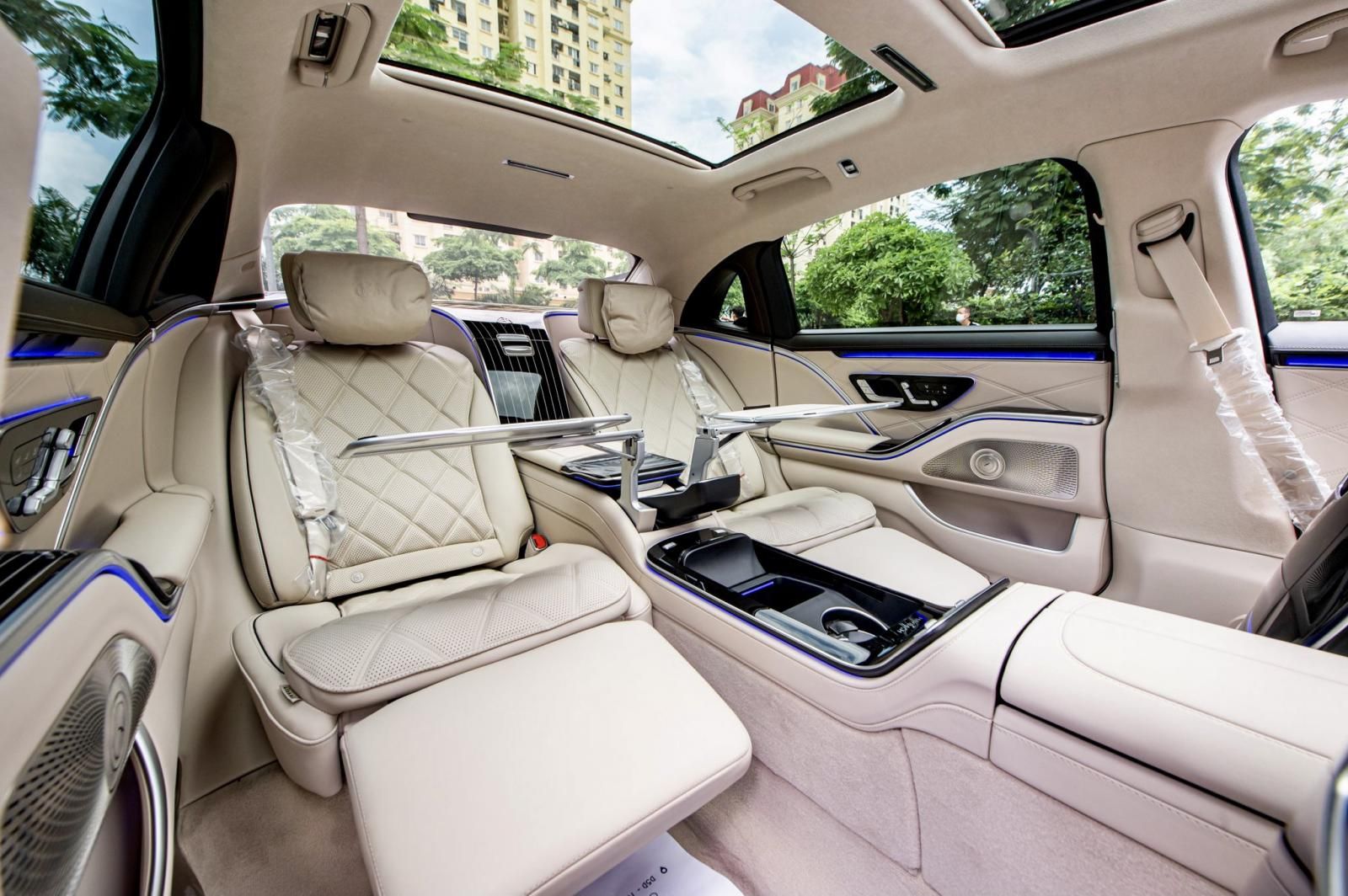 Mercedes-Maybach S 580 2022 - Đen/beige, new 100%