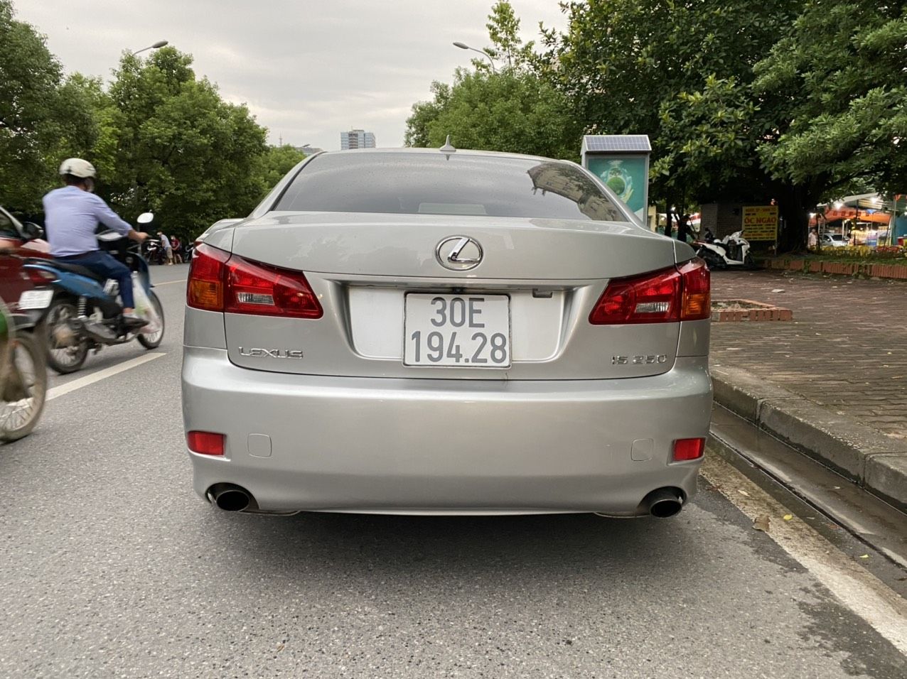 Lexus IS 250 2006 - Màu bạc, nhập khẩu, 460 triệu