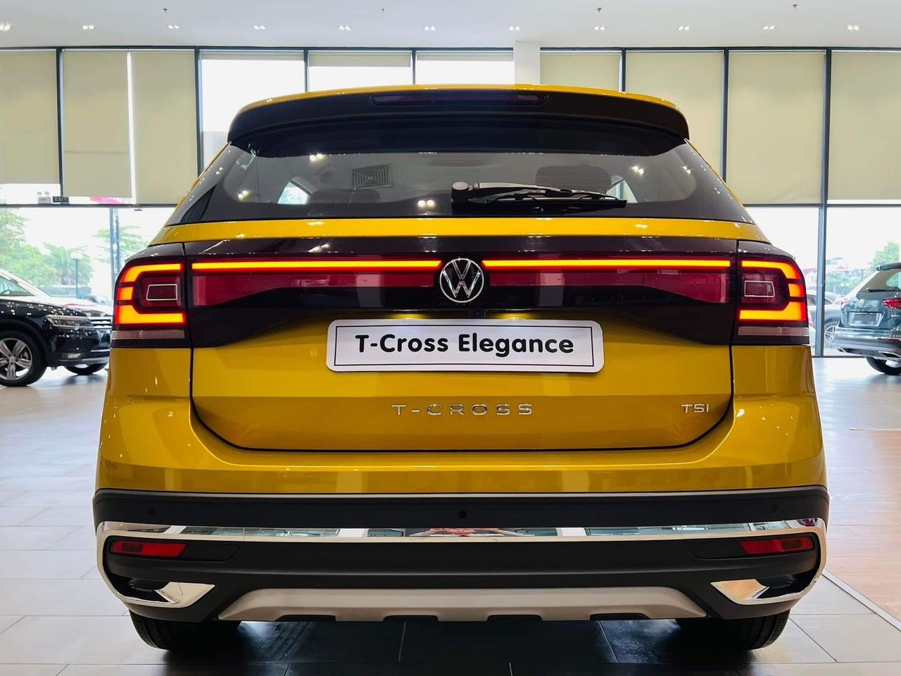 Volkswagen T-Cross 2022 - Giao ngay trước tết, hỗ trợ phí trước bạ, kèm phụ kiện (100 triệu), liên hệ ngay