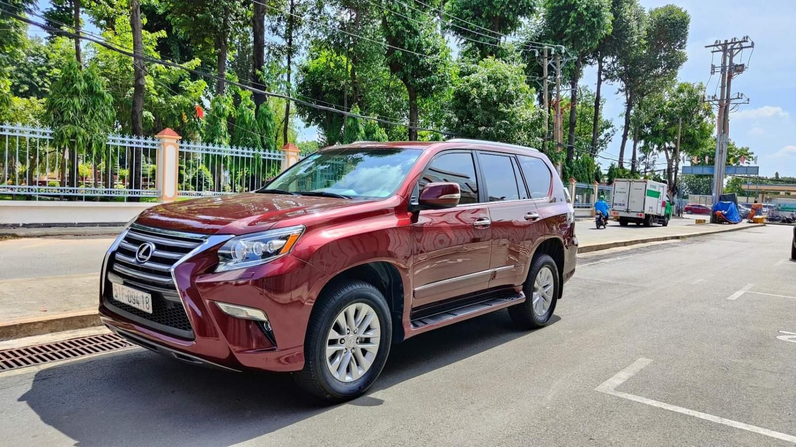 Lexus GX 460 2014 - Bán ô tô model 2015 giá 2 tỷ 580 tr