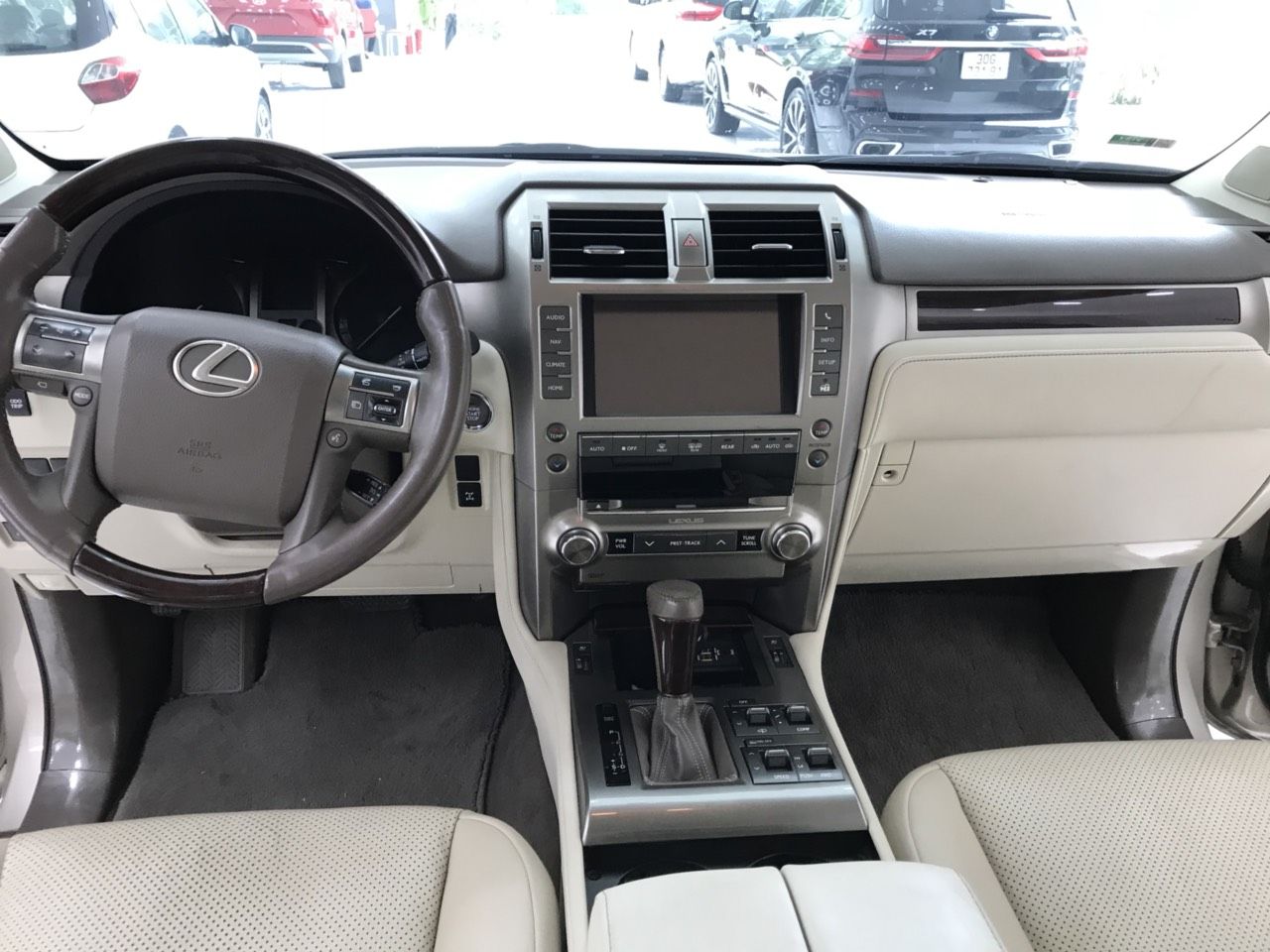 Lexus GX 460 2014 - Xe siêu đẹp, màu vàng cát