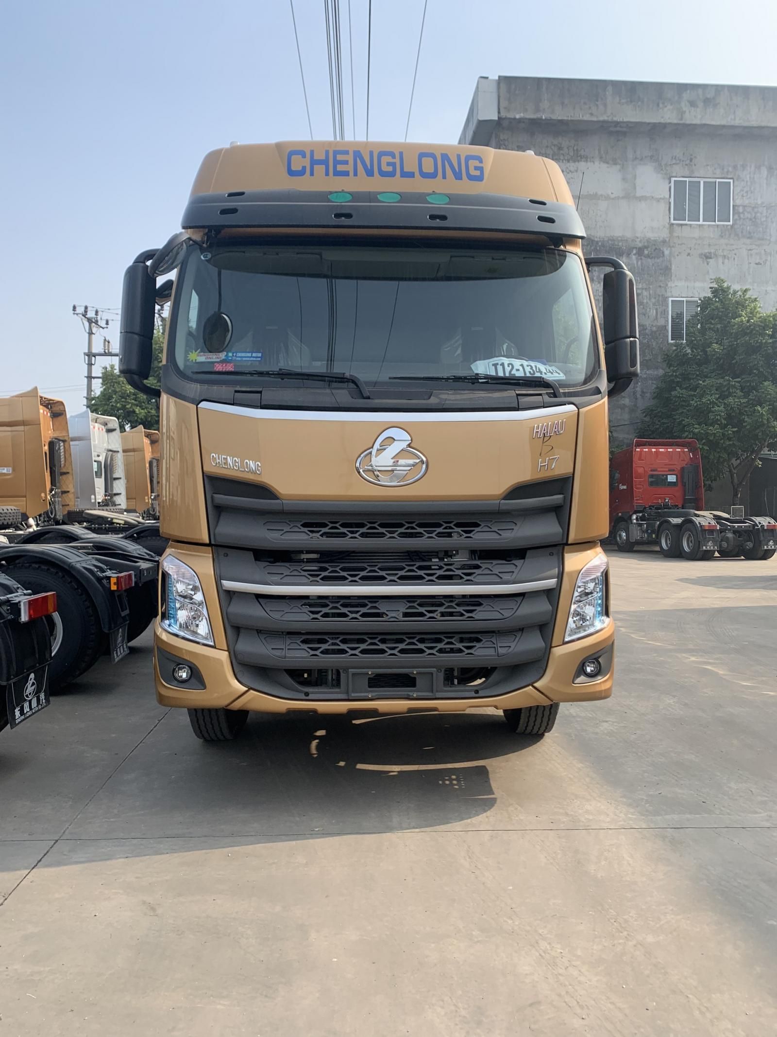 Chenglong H7 2022 - Xe tải thùng 10X4