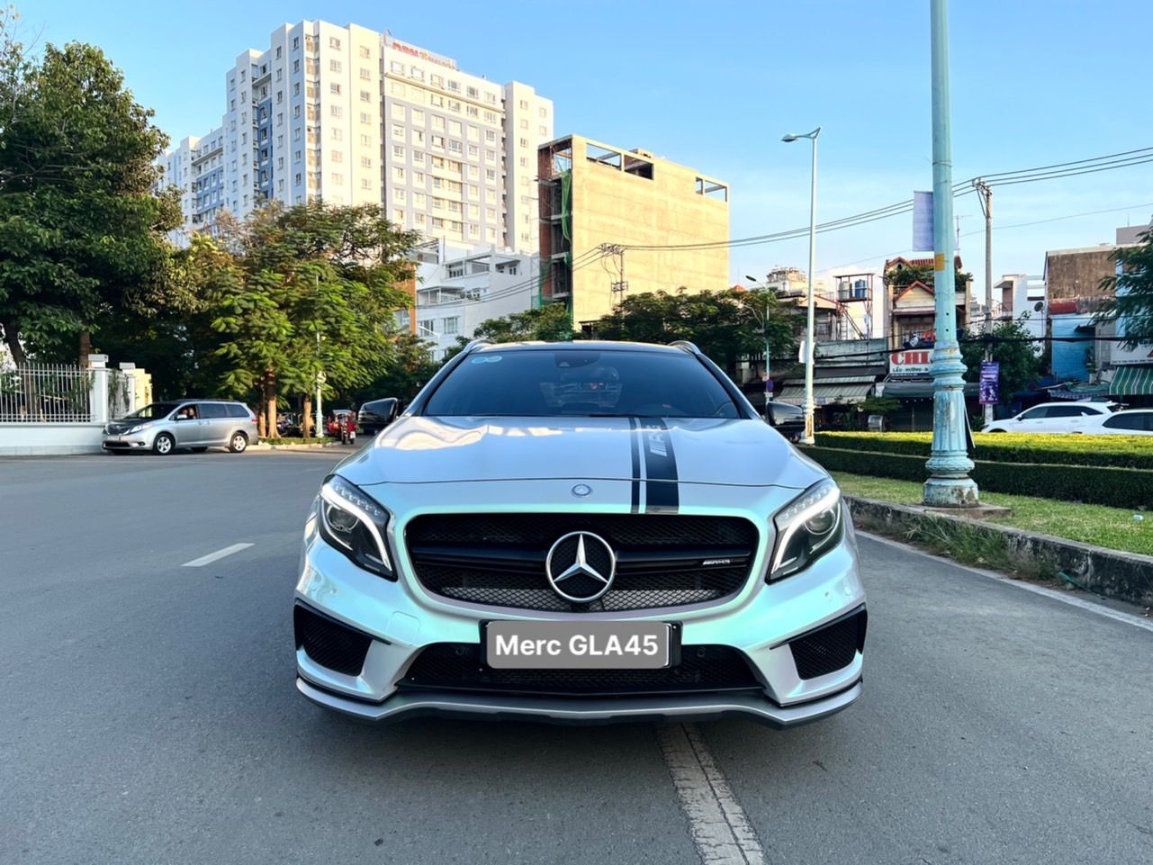 Mercedes-Benz GLA 45 2015 - Nhập Mỹ, màu đẹp, bản full cao cấp nhất, đủ đồ chơi cửa sổ trời, nội thất đẹp