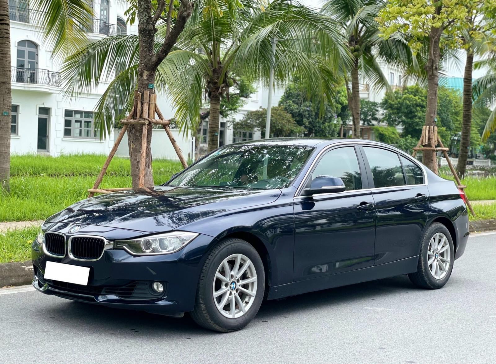 BMW 320i 2015 - Nhập khẩu Đức