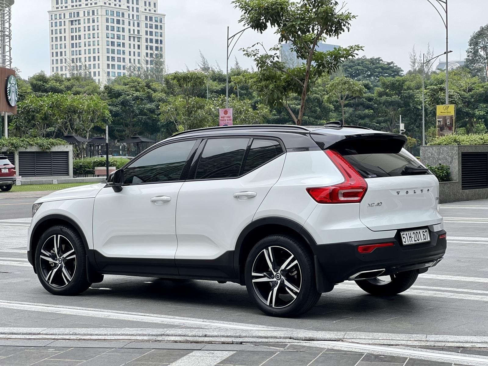 Volvo XC40 2019 - Bảo hành chính hãng, giá rẻ nhất thị trường