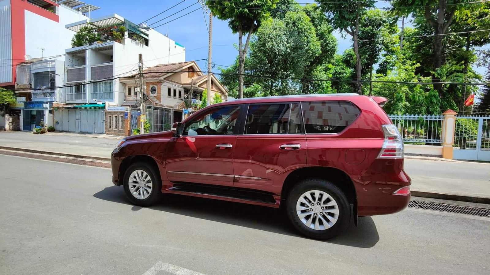 Lexus GX 460 2014 - Bán ô tô model 2015 giá 2 tỷ 580 tr