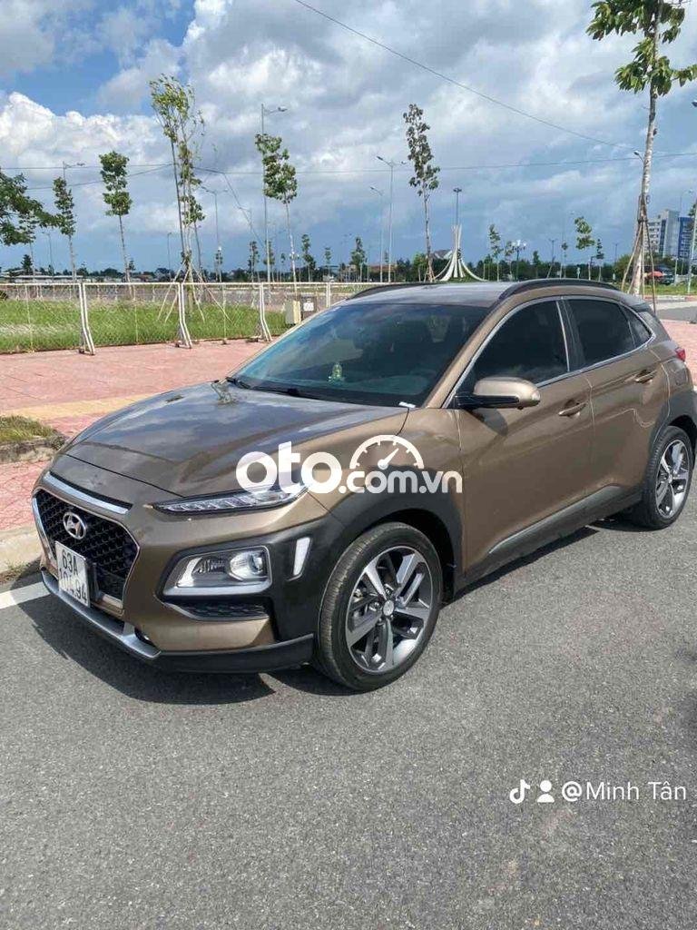 Hyundai Kona 2019 - Màu nâu xe gia đình