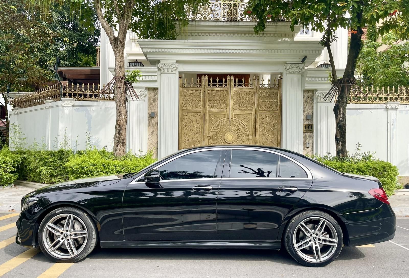 Mercedes-Benz E350 2019 - Lăn bánh 9/2019