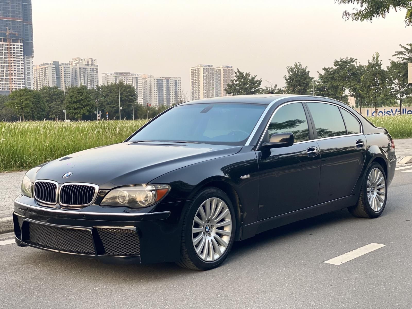 BMW 750Li 2005 - Xe màu đen, xe nhập